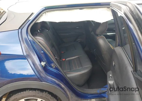 2019 Nissan Kicks Sr из США, поврежденный, VIN 3N1CP5CU7KL527613